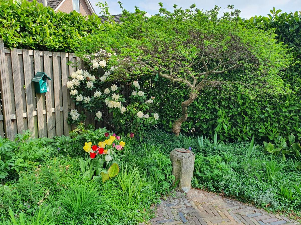 B&B De Loeff Waalwijk Bagian luar foto